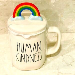 NEW Rare Rae Dunn stone coffee mug with lid, Says “HUMAN KINDNESS” great gift!